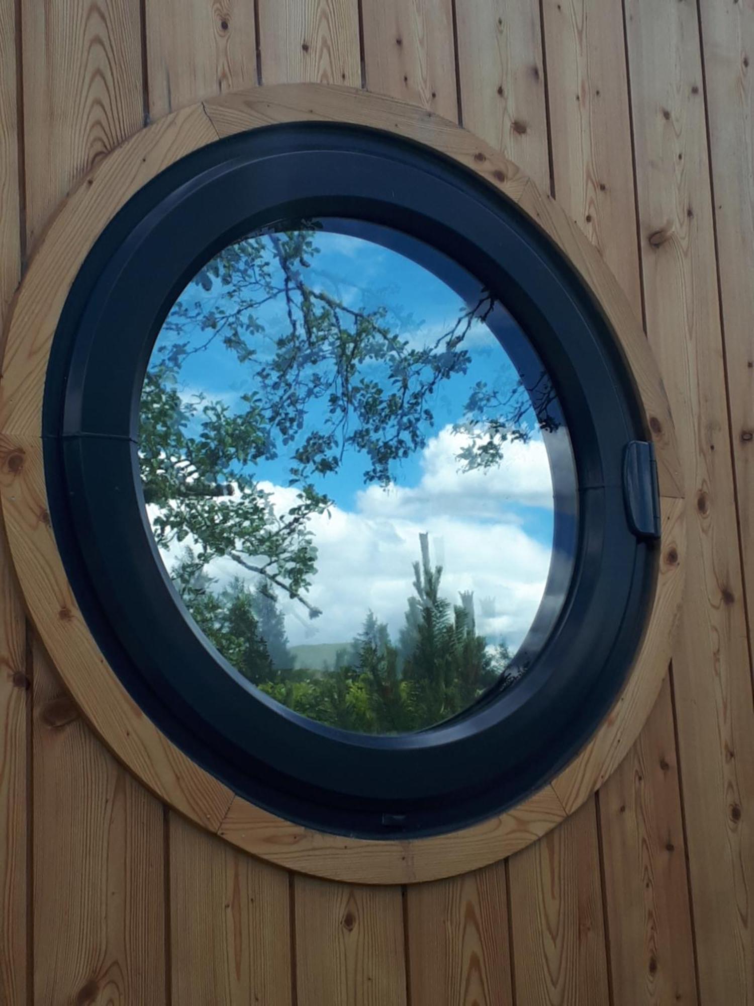 Seren Garden Pod Fort William Exterior photo